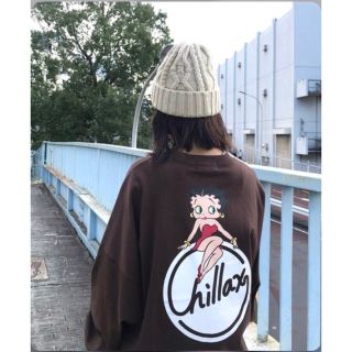 チラックス(Chillax)のCHILLAX×BETTY BOOPコラボ ロンTシャツ 長袖 ブラウン男女兼用(Tシャツ/カットソー(七分/長袖))