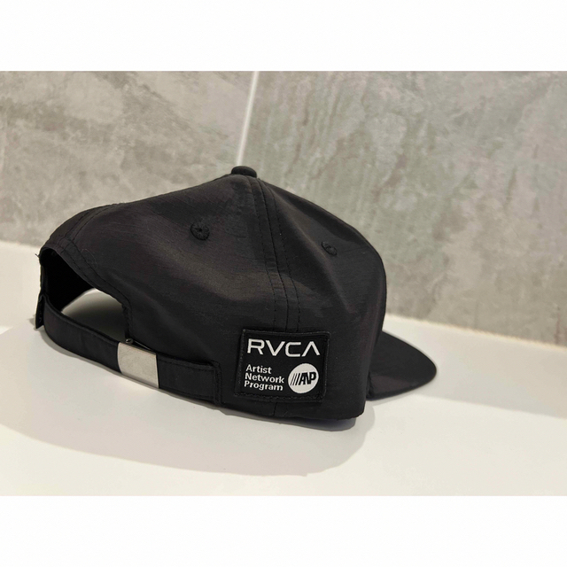 RVCA(ルーカ)のrvca ×ほりにし   キャップ　　 メンズの帽子(キャップ)の商品写真