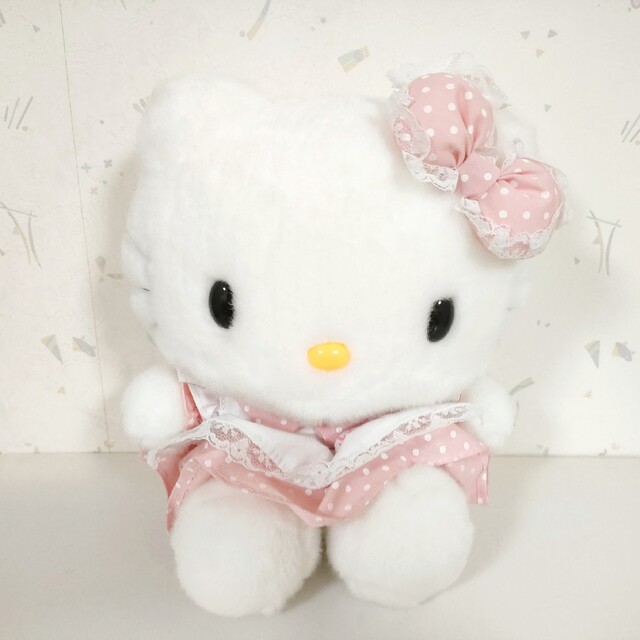 新品 キティちゃん ぬいぐるみ サンリオ ハローキティ ガーリー エプロン 水玉 | フリマアプリ ラクマ 新品 キティちゃん ぬいぐるみ サンリオ ハローキティ ガーリー エプロン 水玉 | フリマアプリ ラクマ