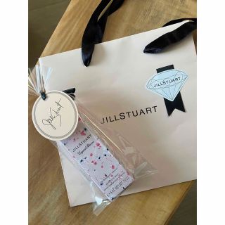 ジルスチュアート(JILLSTUART)の＊専用＊ジルスチュアート　リップ用美容液　04(リップケア/リップクリーム)