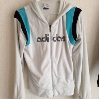 アディダス(adidas)のadidas♡パーカー(パーカー)