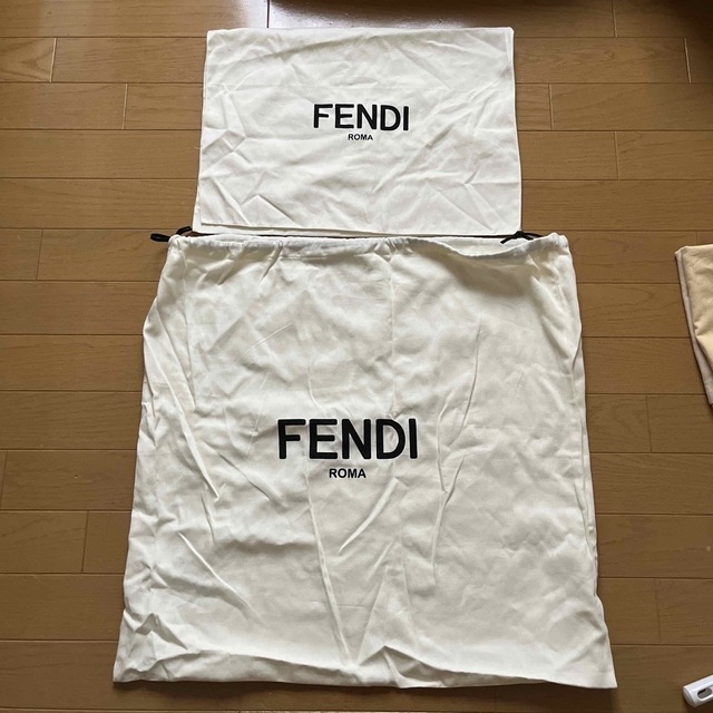 FENDI(フェンディ)のフェンディ　袋 レディースのバッグ(ショップ袋)の商品写真