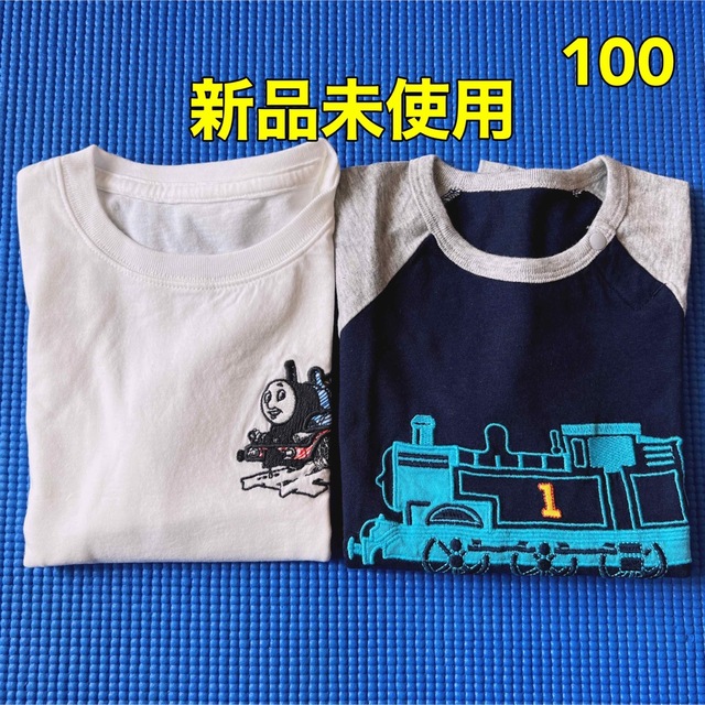 UNIQLO(ユニクロ)の★新品未開封★ユニクロ　機関車トーマス　Thomas　半袖Tシャツ　2点セット キッズ/ベビー/マタニティのキッズ服男の子用(90cm~)(Tシャツ/カットソー)の商品写真