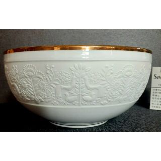 ノリタケ(Noritake)のノリタケ　ノリタケ製　ホワイト　金彩口縁仕上げ　陽刻浮彫　双鳥に花の図　ボール(食器)