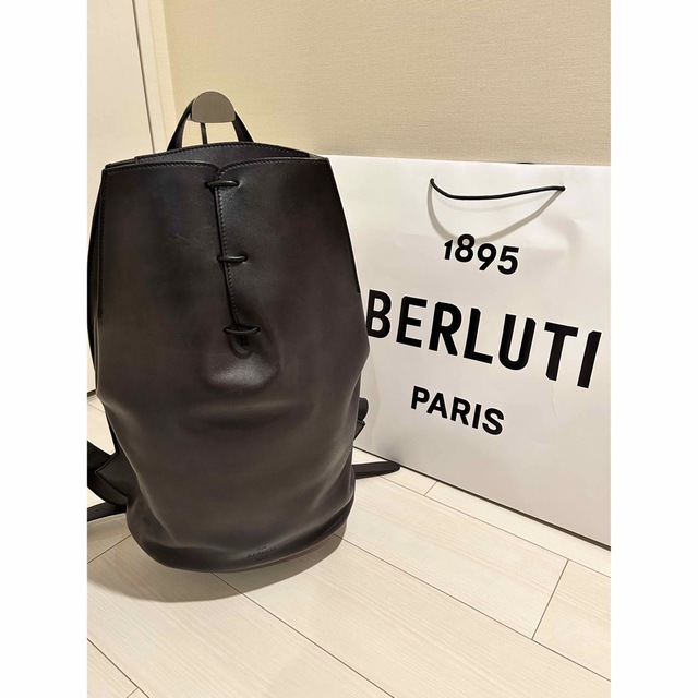 人気定番の Berluti バックパック リュック レザー アレッサンドロ