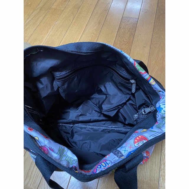 LeSportsac(レスポートサック)のレスポートサック　tokidoki トートバッグ　ポシェット付き レディースのバッグ(トートバッグ)の商品写真