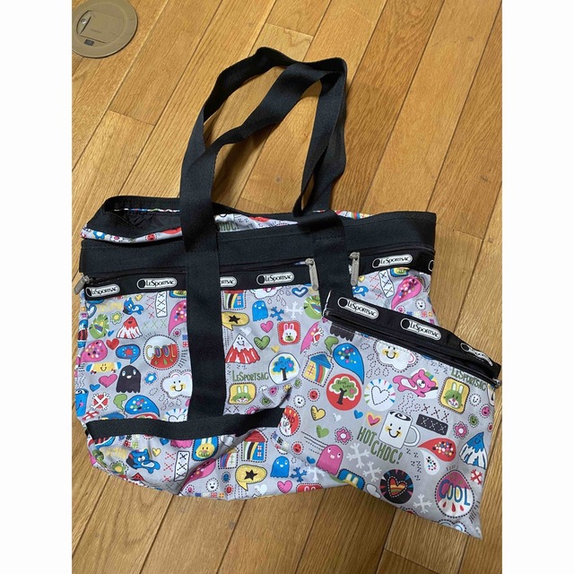 LeSportsac(レスポートサック)のレスポートサック　tokidoki トートバッグ　ポシェット付き レディースのバッグ(トートバッグ)の商品写真