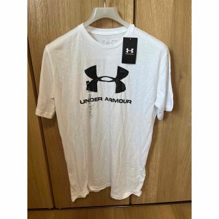 アンダーアーマー(UNDER ARMOUR)の35ヨシさま　アンダーアーマー　Tシャツ　新品未使用(Tシャツ/カットソー(半袖/袖なし))