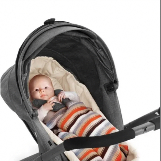 Stokke(ストッケ)のストッケ ベビーカー 保温カバー キッズ/ベビー/マタニティの外出/移動用品(ベビーカー用アクセサリー)の商品写真