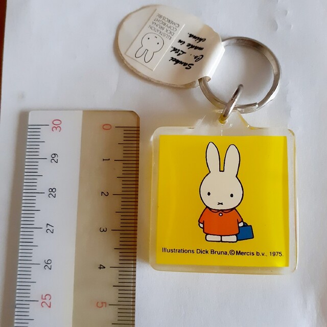 ミッフィー　キーホルダー　キーチェーン　miffy 日本未発売　タイプ１