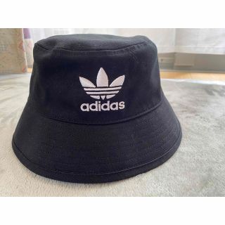 アディダス(adidas)のadidas アディダス バケットハット(ハット)