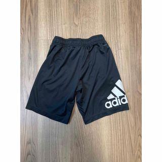 アディダス(adidas)のadidas ショートパンツ　140(パンツ/スパッツ)