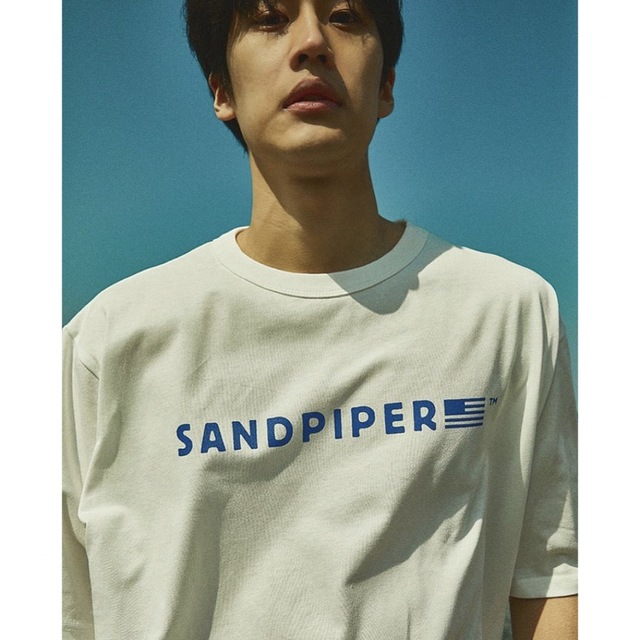 値下げ★【 新品/送料込 】韓国ブランド sandpiper Tシャツ メンズのトップス(Tシャツ/カットソー(半袖/袖なし))の商品写真