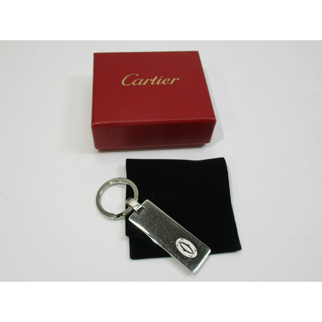 Cartier(カルティエ)のCartier キーホルダー キーリング 2C ダブルC ロゴ プレート レディースのファッション小物(キーホルダー)の商品写真