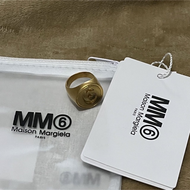 MM6(エムエムシックス)のMM6 マルジェラ　リング　ゴールド レディースのアクセサリー(リング(指輪))の商品写真