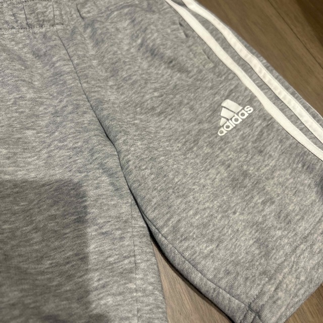 adidas(アディダス)のadidas キッズ/ベビー/マタニティのキッズ服男の子用(90cm~)(パンツ/スパッツ)の商品写真