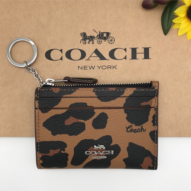 レディースCOACH  ミニスキニー IDケース レオパード ヒョウ柄 パスケース 新品