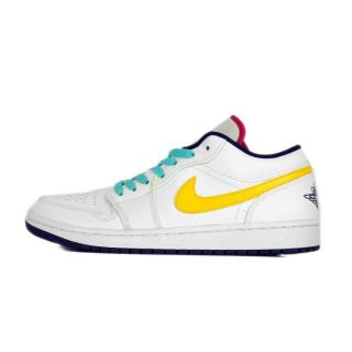 ナイキ(NIKE)のナイキNIKE■AIR JORDAN1 LOW WHITEジョーダンスニーカー(スニーカー)