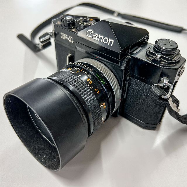 Canon(キヤノン)のCANON F-1 50mm 1.4 レンズセット スマホ/家電/カメラのカメラ(フィルムカメラ)の商品写真