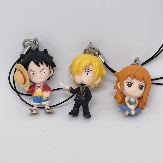 ONE PIECE(ワンピース)のワンピース　ストラップ　6点 エンタメ/ホビーのアニメグッズ(ストラップ)の商品写真