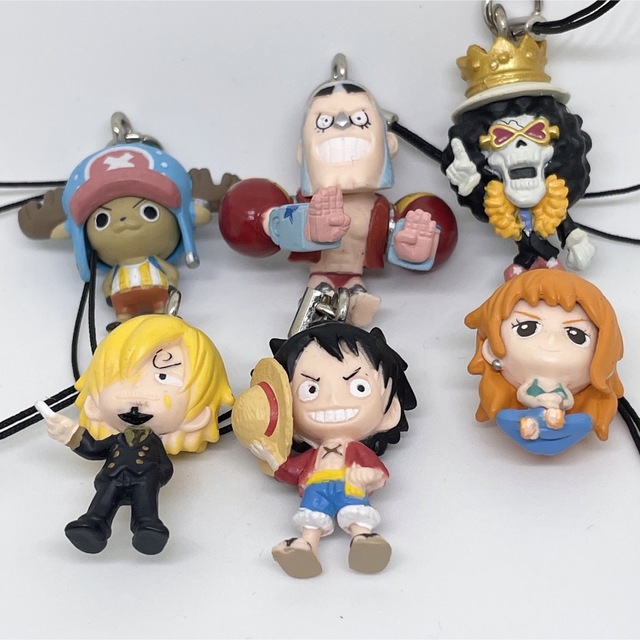 ONE PIECE(ワンピース)のワンピース　ストラップ　6点 エンタメ/ホビーのアニメグッズ(ストラップ)の商品写真