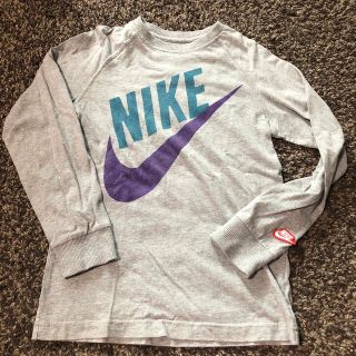 ナイキ(NIKE)のNIKE ロンT  140(Tシャツ/カットソー)