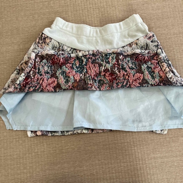 ANNA SUI mini(アナスイミニ)のANNA SUI mini ダウンコートとスカート　120 キッズ/ベビー/マタニティのキッズ服女の子用(90cm~)(コート)の商品写真