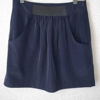 ザラ(ZARA)のZARA  完売！定番ウエストゴムポケット付き　スカート　ダークネイビー(ひざ丈スカート)