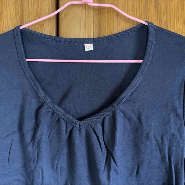 UNIQLO(ユニクロ)のユニクロ　レディース　Mサイズ　棉 VネックTシャツ レディースのトップス(Tシャツ(半袖/袖なし))の商品写真
