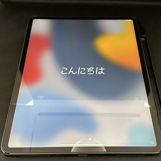 Apple(アップル)の美品12.9インチiPad Pro（第4世代）Wi-Fi 256GB スマホ/家電/カメラのPC/タブレット(タブレット)の商品写真