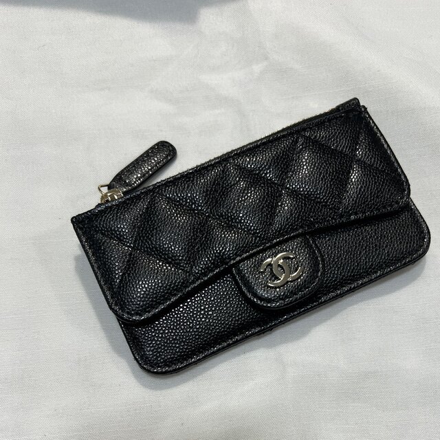 新品　CHANEL フラグメントケース　キャビアスキン