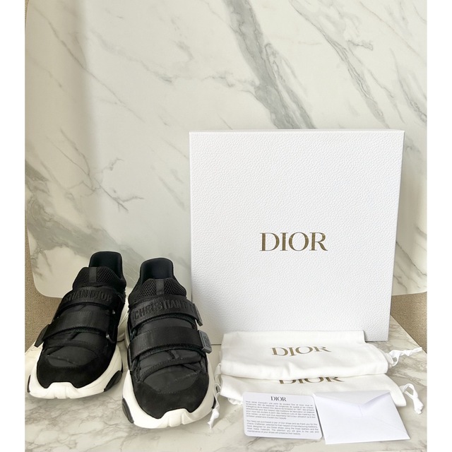 Christian Dior(クリスチャンディオール)のyuzu様　 レディースの靴/シューズ(スニーカー)の商品写真