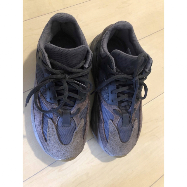 YEEZY（adidas）(イージー)のYEEZY BOOST 700 WAVE RUNNER DARK GREY メンズの靴/シューズ(スニーカー)の商品写真