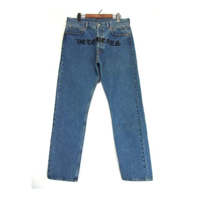 2022人気No.1の VETEMENTS SS20PA326ロゴ刺繍デニムパンツ ヴェトモン