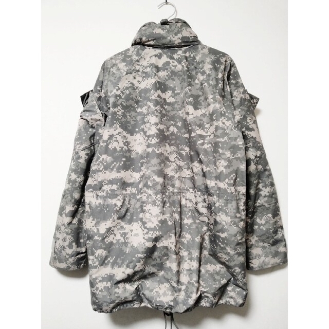 MILITARY(ミリタリー)のGORE-TEX 米軍 デジカモ ゴアテックス ジャケット フィールドジャケット メンズのジャケット/アウター(マウンテンパーカー)の商品写真