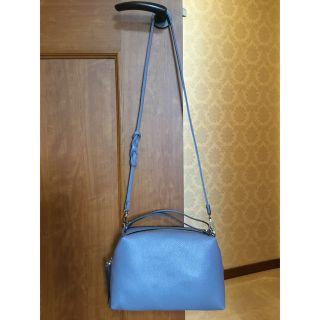 ジャンニキャリーニ(GIANNI CHIARINI)の美品　ジャンニキアリーニ　アリファM  ブルー　2way  ショルダー　バッグ(ショルダーバッグ)