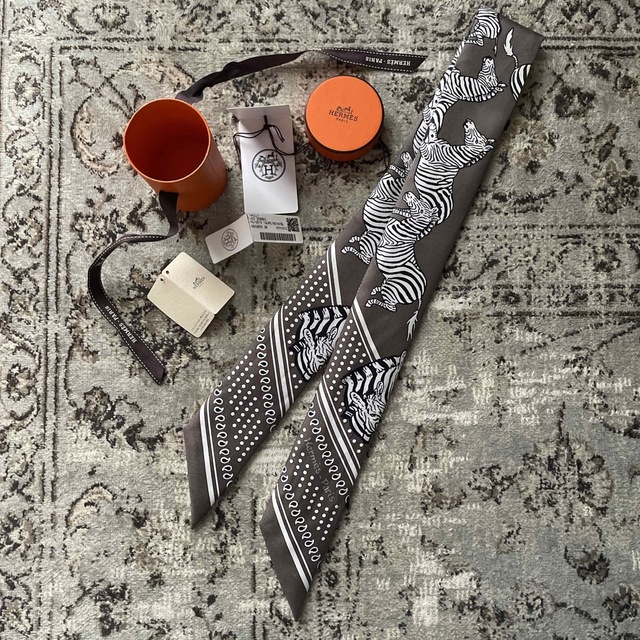 Hermes - エルメス HERMES ツイリー ゼブラ柄 エトープの通販 by