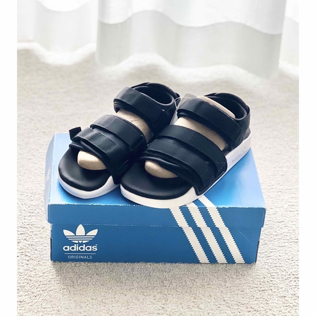 BEAUTY&YOUTH UNITED ARROWS(ビューティアンドユースユナイテッドアローズ)のadidas アディダス ADILETTE SANDAL W サンダル スポサン レディースの靴/シューズ(サンダル)の商品写真