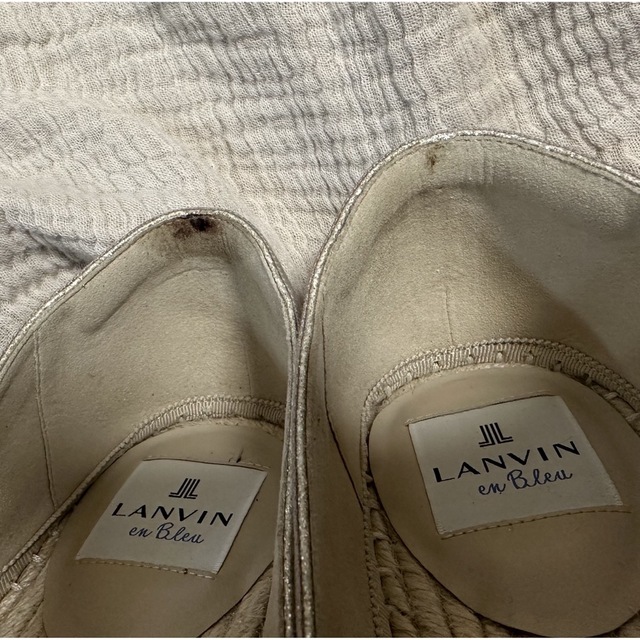 LANVIN en Bleu(ランバンオンブルー)のLANVIN en Bleu エスパドリーユ　プラチナム レディースの靴/シューズ(ハイヒール/パンプス)の商品写真