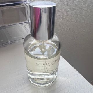 バーバリー(BURBERRY)のバーバリー　ウィークエンド　フォーウィメン　オードパルファム　30ml(香水(女性用))