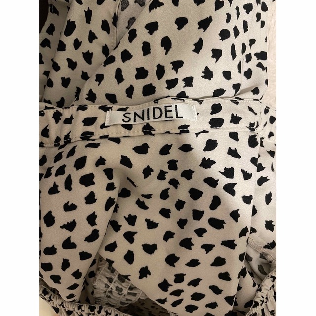 SNIDEL(スナイデル)の❤︎snidel デコルテオープンワンピース❤︎ レディースのワンピース(ロングワンピース/マキシワンピース)の商品写真