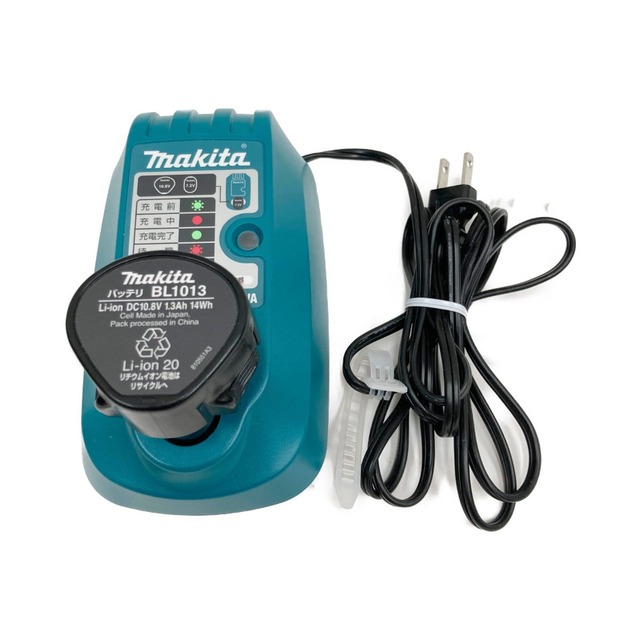 Makita(マキタ)の〇〇MAKITA マキタ 充電式マルノコ HS300D インテリア/住まい/日用品の文房具(その他)の商品写真