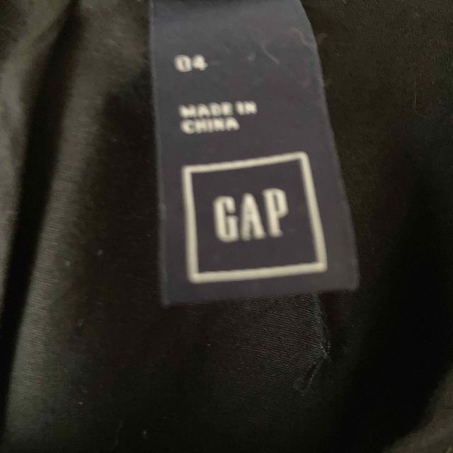 GAP(ギャップ)のGAP  ワンピース　黒 レディースのワンピース(ひざ丈ワンピース)の商品写真