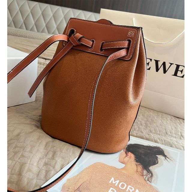 LOEWE ロエベ ラゾ バケットバッグ | www.jarussi.com.br