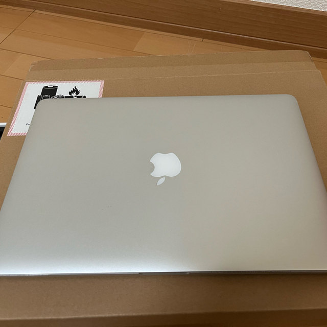 Apple(アップル)のMacBook Pro MJLQ2J/A 15インチ 2015 i7 256GB スマホ/家電/カメラのPC/タブレット(ノートPC)の商品写真