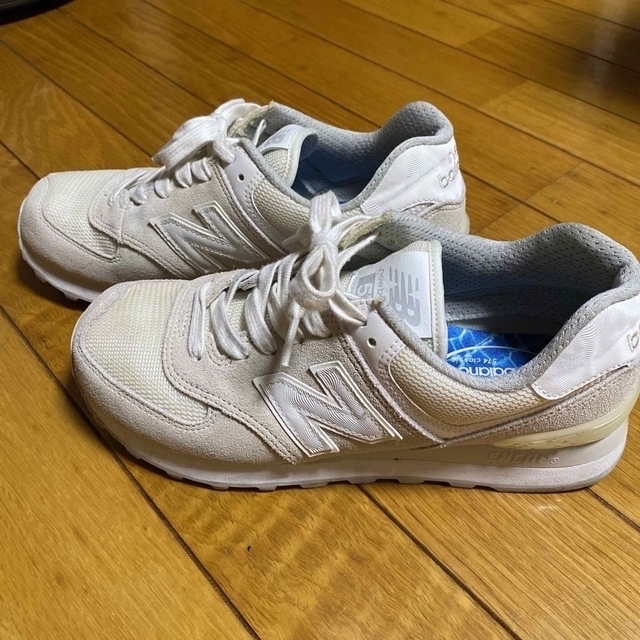 New Balance(ニューバランス)のみよちゃん様専用　ニューバランス　574 レディースの靴/シューズ(スニーカー)の商品写真