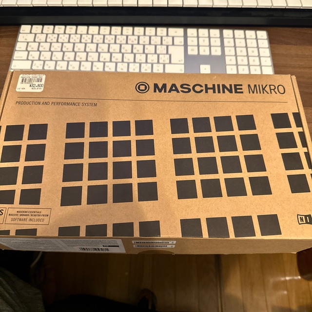 MASCHINE MIKRO MK3 1