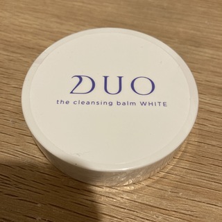 デュオ(DUO)の新品　DUO デュオザクレンジングバーム　ホワイトa 20g(クレンジング/メイク落とし)