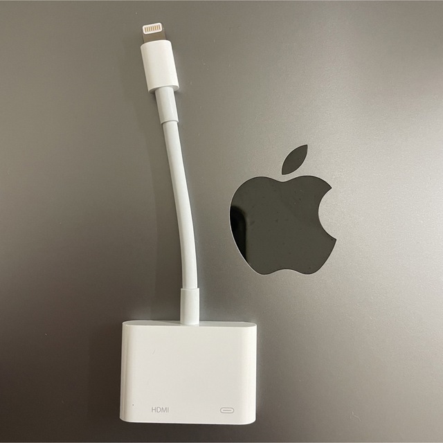 Apple(アップル)のアップル Apple アダプタ HDMI ケーブル MD826AM/A2個 スマホ/家電/カメラのテレビ/映像機器(映像用ケーブル)の商品写真