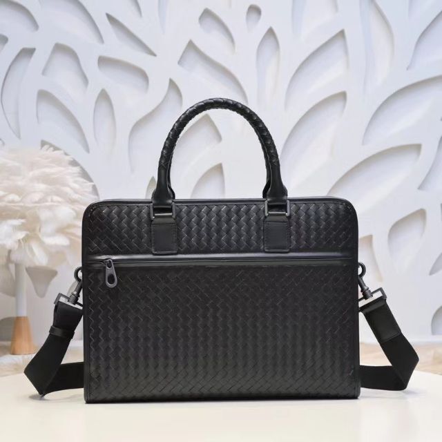 人気ブランドを Bottega Veneta 黒 ブリーフケース ボッテガヴェネタ